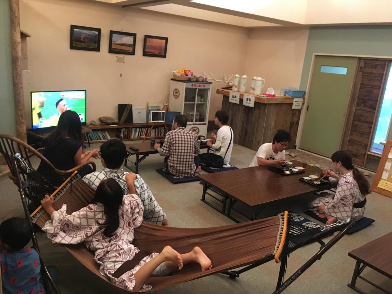 Biei Shirogane No Yu Hotel Buitenkant foto